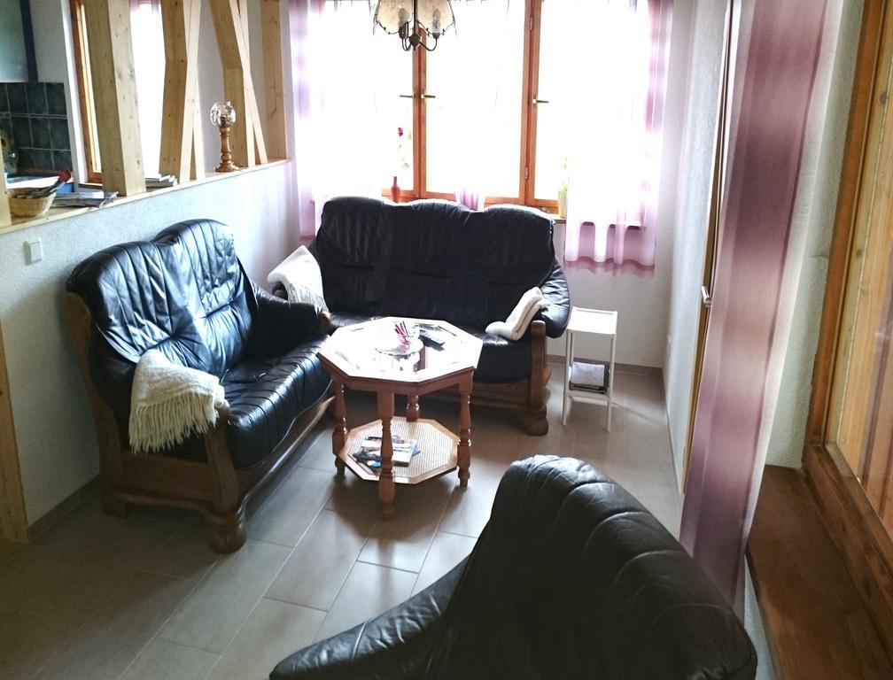 Feriendorf "Am Forsthaus" Mosbach Mosbach  Exteriör bild