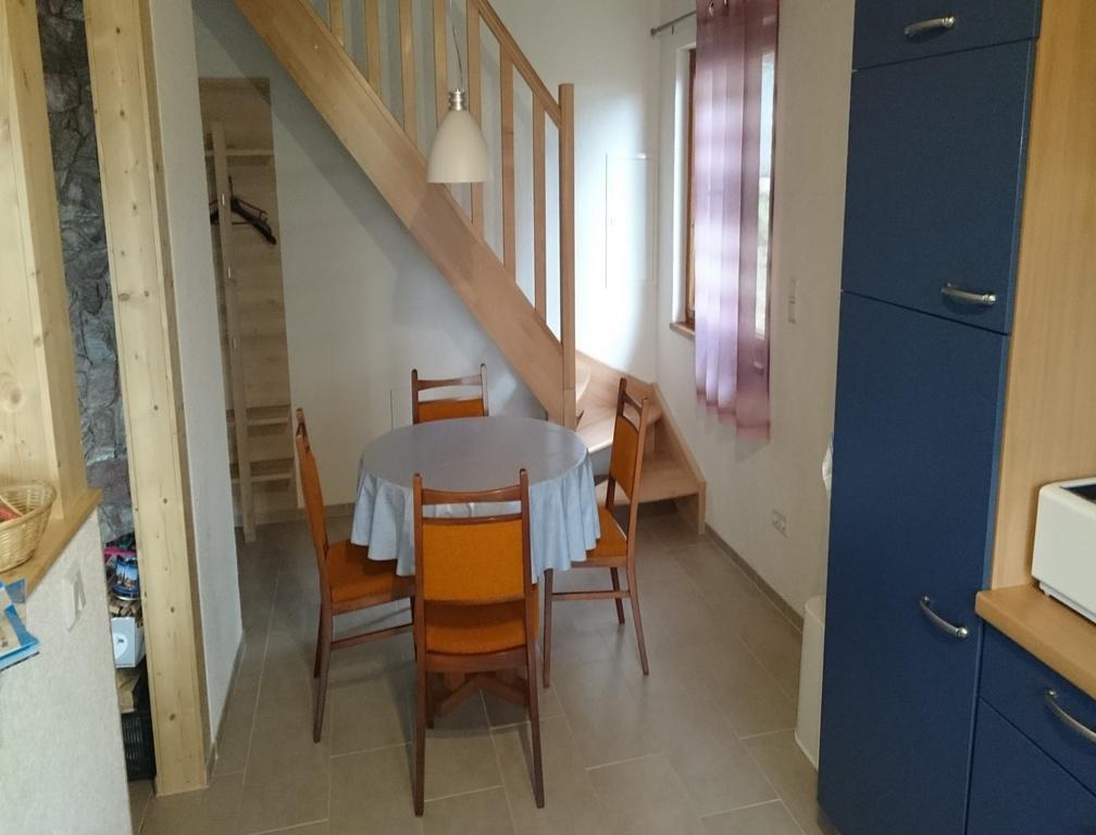 Feriendorf "Am Forsthaus" Mosbach Mosbach  Exteriör bild